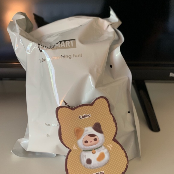 Popmart Roly Poly Kitty Blind Box - Picture 3 of 5